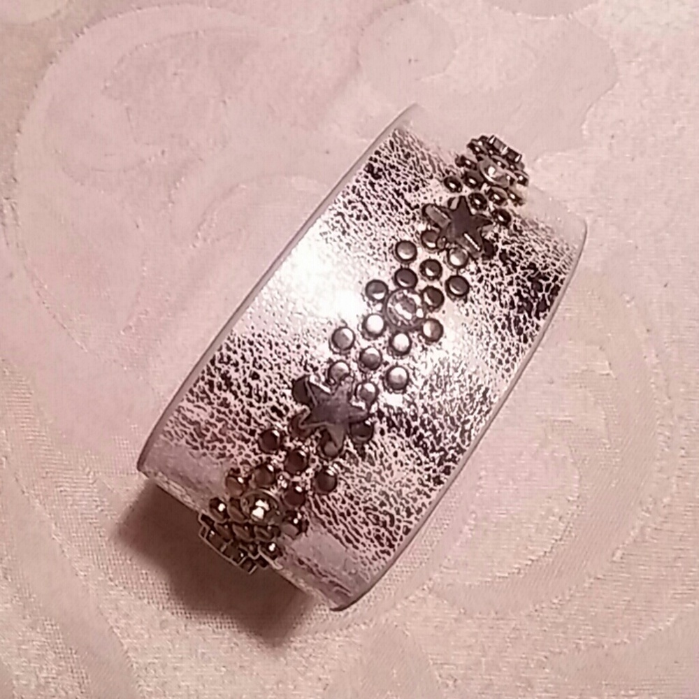 💎 Artisan Moon Crystal Studded Leather Cuff